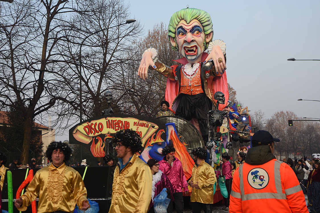 Sfilata carri Carnevale di Torino_213.jpg